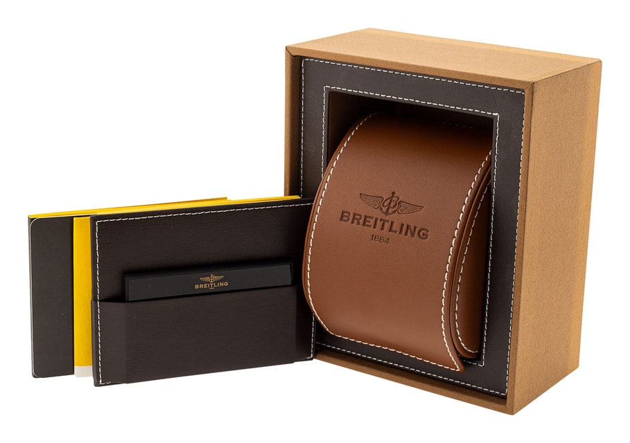 Breitling Navitimer AB0120 Image 4